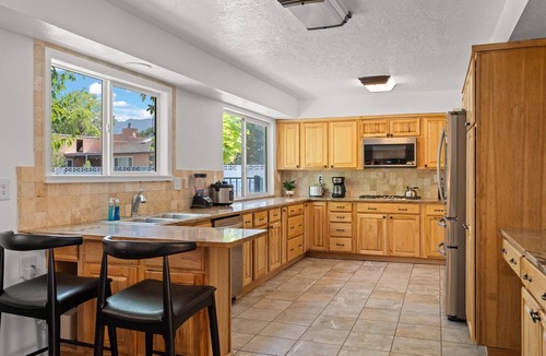 Northeast Heights House | Luxury Amenity Paradise! Sleeps 18 - Pool, Hot Tub, Game Room, Golf, Fire Pit!