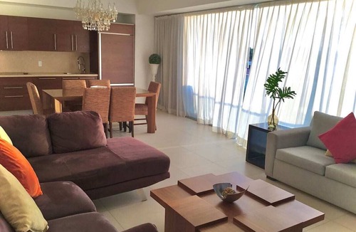 North Hotel Zone Apartment | Luxury Apartment Icon Vallarta