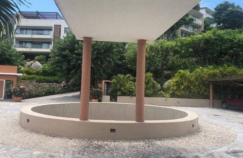 Lerma Apartment | Luxury apartment in Acapulco with WiFi, AC,