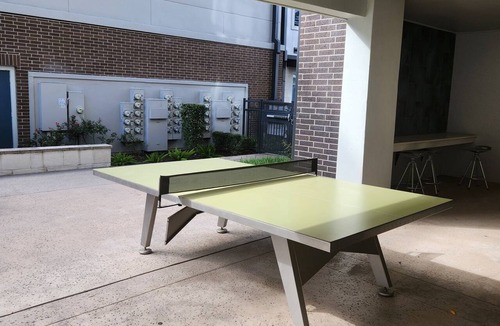 Woodlake - Briar Meadow Apartment | Luxury Apartment in Houston - 15 min From Downtown