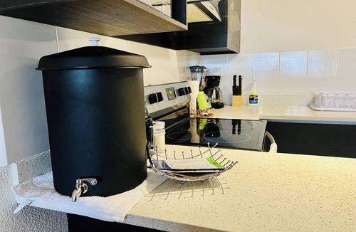 Zona 11 Apartment | Luxury Apt near airport