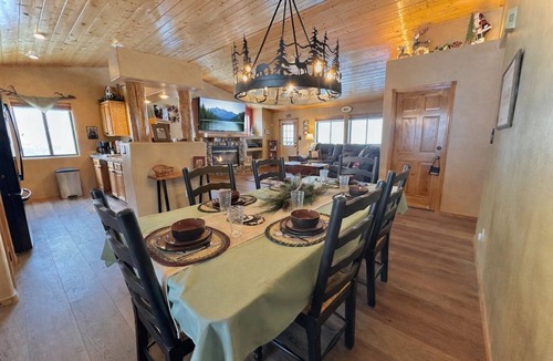 Heber Cabin | Luxury Forest Cabin | Wild Horses + Starlink