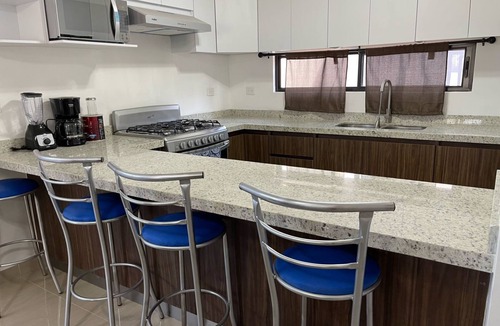 Apodaca House | Luxury House with pool 10 minutes from the Airport