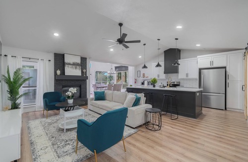 Euless House | Luxury in Euless - Close to DFW Airport and Cowboy Stadium