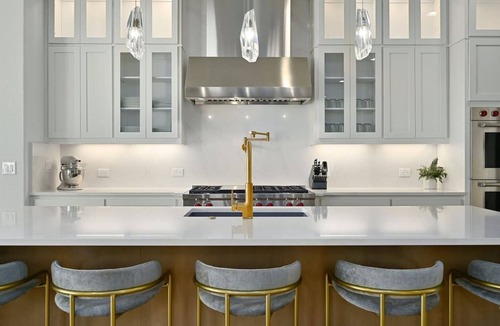 Leander House | Luxury Lakefront Travis -Heated Pool/Games/Theater