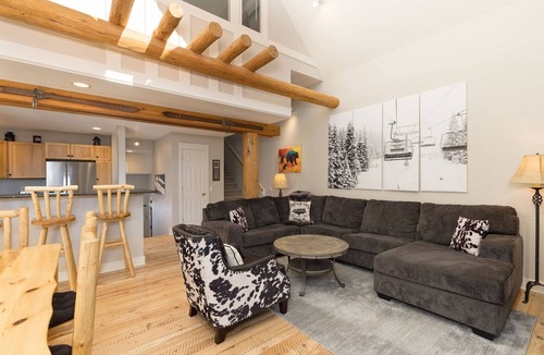 Saddle Ridge House | Luxury Moonlight Basin Townhome w/MT views, private hot tub, new bathrooms