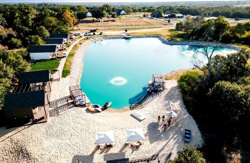 Burton Apartment | Luxury Ranch Resort & Event Venue Near Roundtop - Sleeps 57