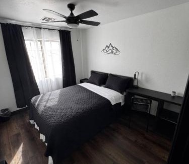 Windmill Ranch House | Luxury Room - Queen Bed, Pool & Putting Green