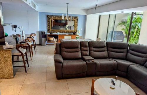 Isla Iguana Condo | Luxury Waterfront 2BR Condo w/Pool, Gym & Bar, Puerto Vallarta