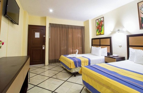 Merida Hotel | Mérida Centro Retreat w/Outdoor Pool, Garden Views & Walkable Cultural Hotspots