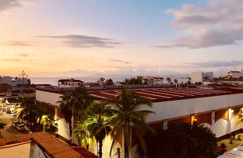 Colonia 5 de Diciembre Apartment | Magical Penthouse in the Historic Area of Puerto Vallarta near the beach
