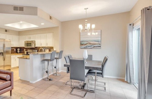 Stetson Hills State House | Magnificent North Phoenix Home