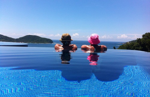 Zihuatanejo Condo | Magnificent Views, Sleeps 2-6 Just Reduced Rates