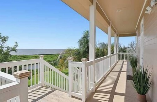 Lafitte Bed & Breakfast | Magnolia Cottage R8