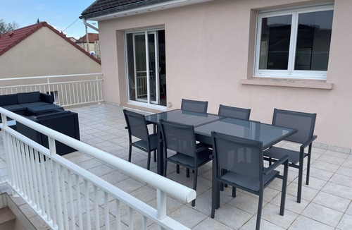 Baslieux-sous-Chatillon House | Maison D'hôtes