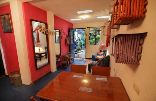 Cholula Apartment | Majikal BnB Martinlandia (Frida)