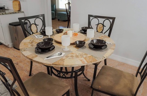 Atascocita House | Maple House Summer Backyard retreat W/Hot Tub, Near IAH