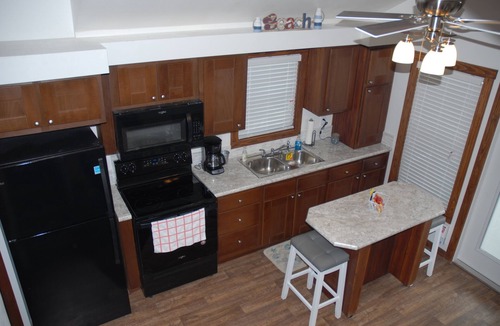 Rockport Cabin | Maple Oak -Beautiful New Tiny Cottage - Perfect Family Getaway