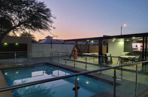 San Luis Rio Colorado House | María