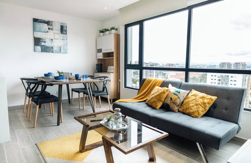 Zona 10 Apartment | Marvelous apartment with WiFi in Ciudad de Guatemala