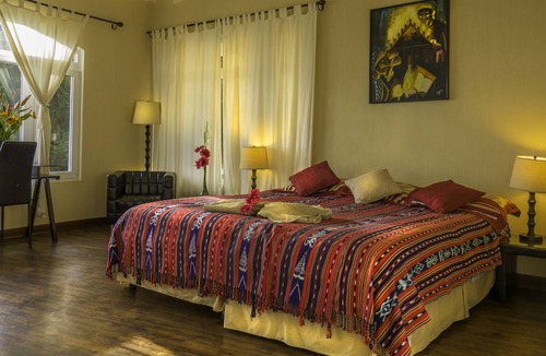 Solola Hotel | Maya Healing Resort Paz Mundo