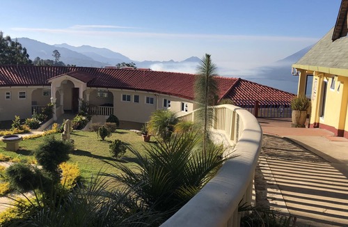 Solola Hotel | Maya Healing Resort Paz Mundo