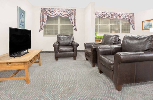 Broken Bow Hotel | Microtel Inn by Wyndham Broken Bow