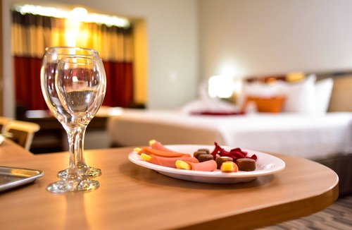 Cuauhtemoc Hotel | Microtel Inn & Suites by Wyndham Cuauhtemoc Campos Menonitas