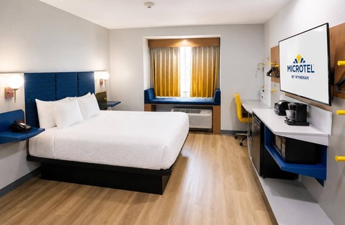 Midland Hotel | Microtel Inn & Suites By Wyndham Midland
