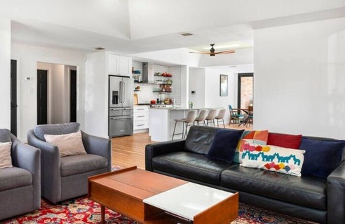 Hidalgo House | Mid-Century Modern 3 Bed, 2 Bath with a Pool