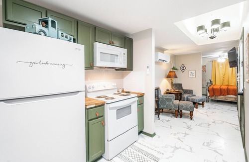 Midland Cottage | Midland's Most Private Tiny Cottage