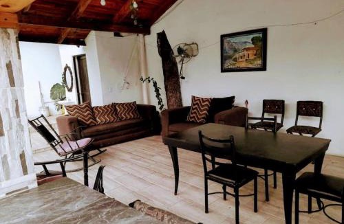 Santiago House | MiniQuinta La Chula