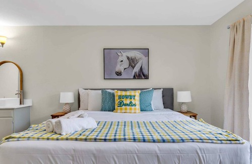 Medical Center District House | Mins to UTHospital - Northside Hideaway, Left Unit