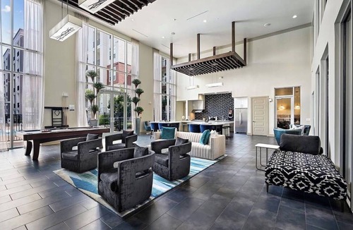Woodlake - Briar Meadow Apartment | Modern 2BR Bayou Retreat . Pool . Gym . Balcony