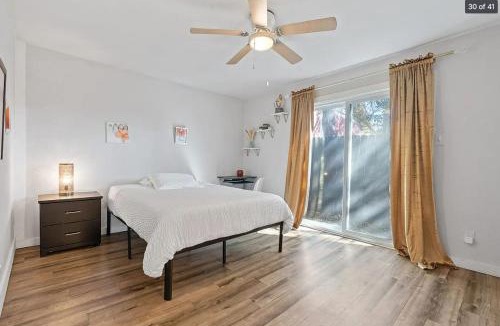Parker Lane House | Modern 3BR Home Near South Congress