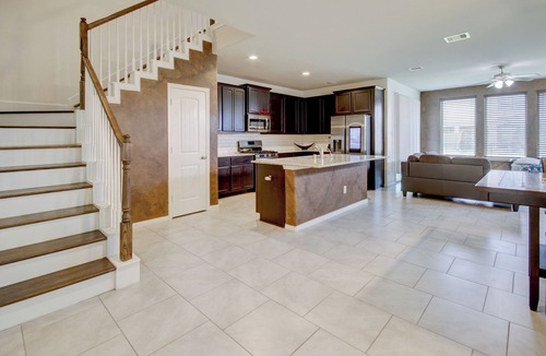 Rosenberg House | Modern 3BR Home w/Fenced Backyard - Across from Brazos Town Center