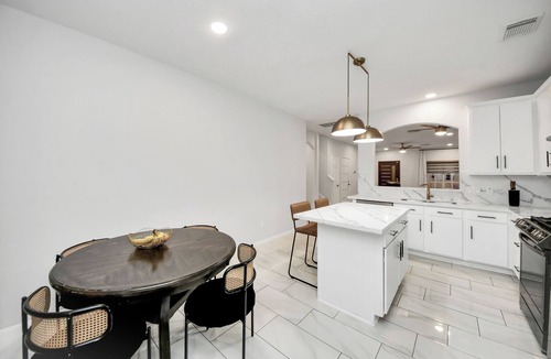 Katy House | Modern 4-Bed Home in Katy + King Beds + Trail Access + Great Location