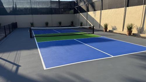 San Antonio Tlayacapan House | Modern Ajijic 2 Bed Home-Fantastic Location-Bikes-Gym-Pickleball Court-Golf Cart