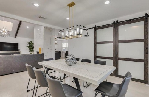 Far North Dallas House | Modern and Spacious Dallas Getaway with Private Pool