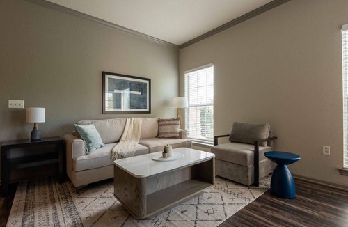 Cedar Park Apartment | Modern Apartment in Prime Location (ID3301X20)