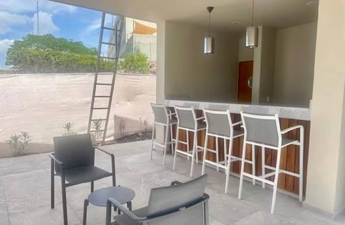 El Marques Apartment | Modern apartment with incredible view of the valley-Zibata