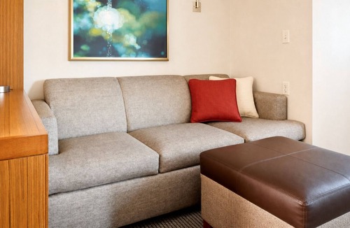 South Side Hotel | Modern Comfort Minutes from Downtown Corpus Christi and Beach Attractions