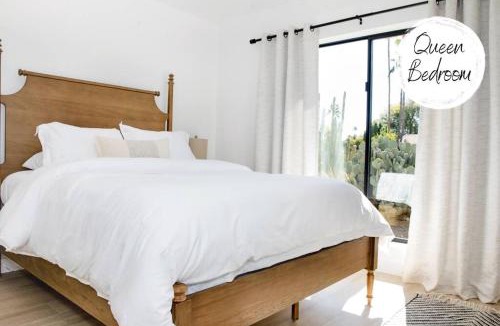 La Paz At Desert Springs House | Modern home w heated pool & outdoor kitchen