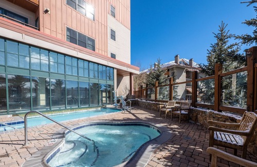 Mount Crested Butte Hotel | Modern King Room in Heart of Mt. Crested Butte by RedAwning