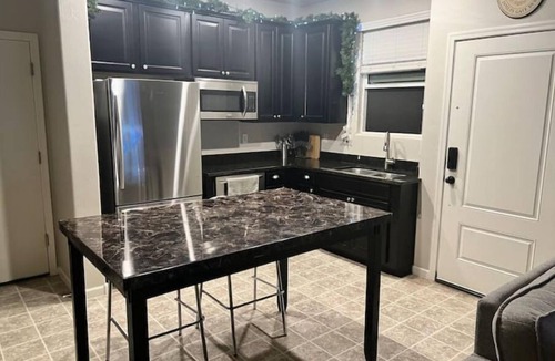 Glendale Apartment | Modern Private Casita Minutes From Westgate & State Farm Stadium