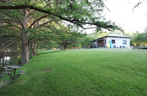 Utopia Cabin | Modern Rustic Cabin on the Sabinal River. Close to Garner and Lost Maples!