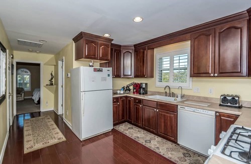Helotes House | Modern Texas Hill Country Suite Rental for Four near San Antonio