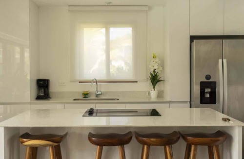 Monterrico Villa | Modern Villa with Jacuzzi/pool view in Monterrico