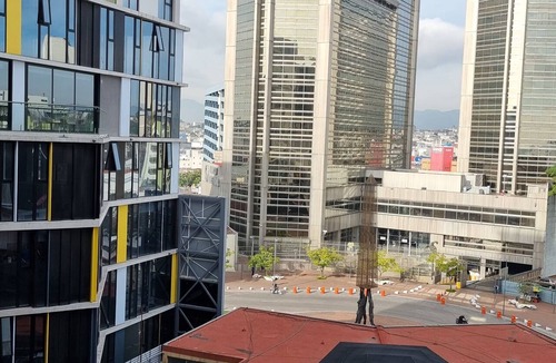Zona 4 Condo | Moderno loft con parqueo en el epicentro artístico de Zona 4 Ciudad de Guatemala