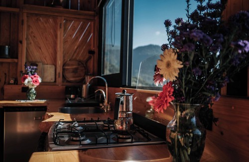 Pasajcap Cabin | Moon Glow Cabin - Floating Above Lake Atitlán